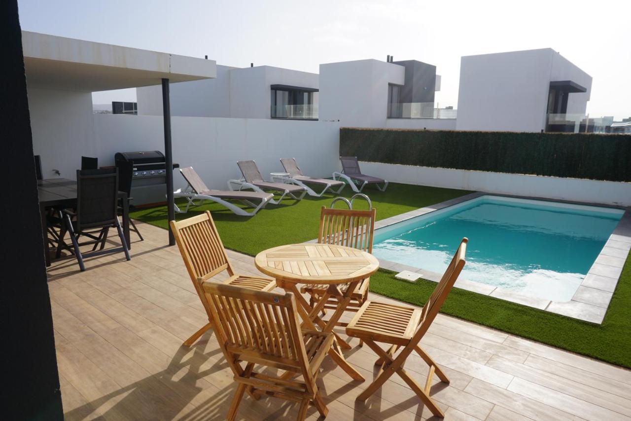 Villa Casa Soleada La Oliva Exterior foto